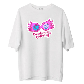 Expectionally Ordinary - Oversize Tshirt