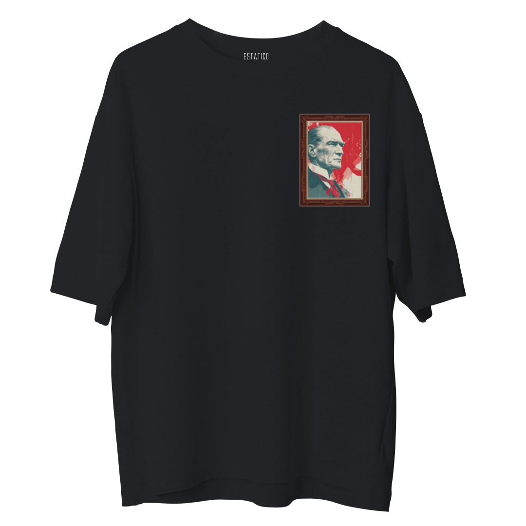 Mustafa Kemal Atatürk - Oversize Tshirt